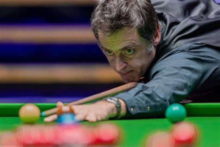 Discover The Unstoppable Force Behind Snooker: Efren Pena