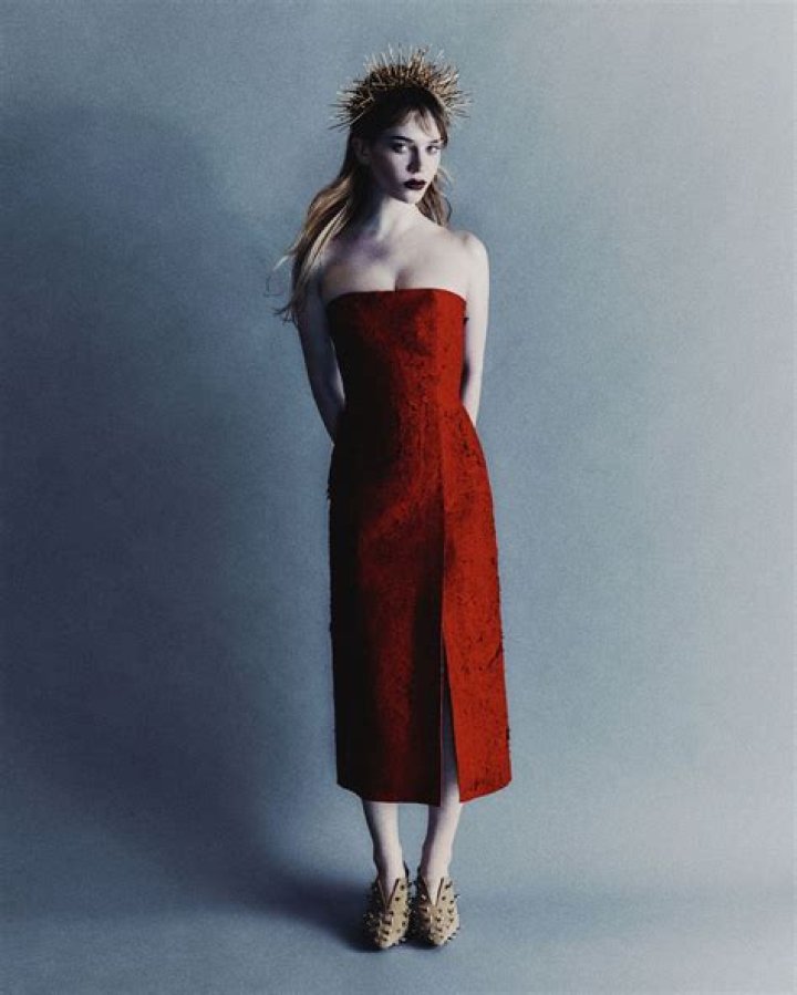 Masterful Portraits By Acclaimed Artist: Jean Watts Young