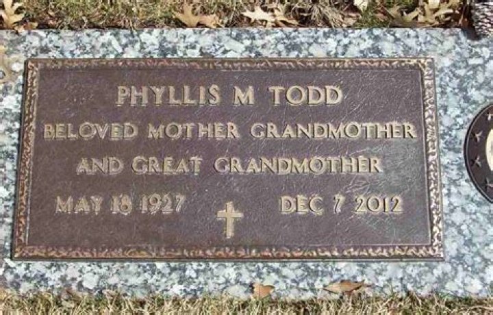 Obituary: Phyllis Todd, Beloved Mother And Friend