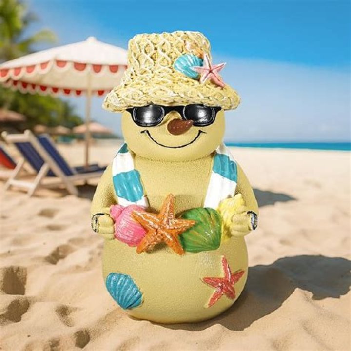 Summer Beach Snowman Figurines: A Unique Souvenir